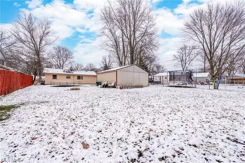 479 Laurel, Berea, OH 44017 photo 36