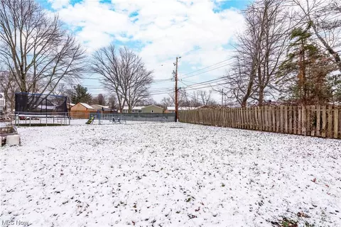 479 Laurel, Berea, OH 44017 photo 35