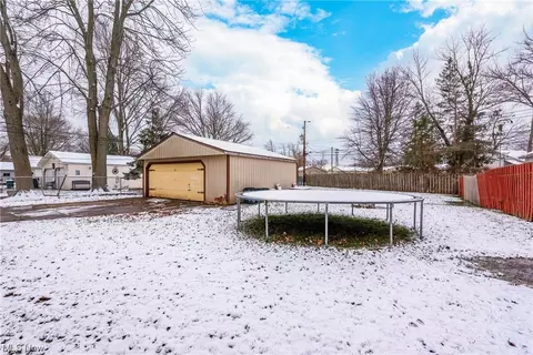 479 Laurel, Berea, OH 44017 photo 34