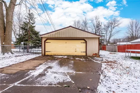 479 Laurel, Berea, OH 44017 photo 33