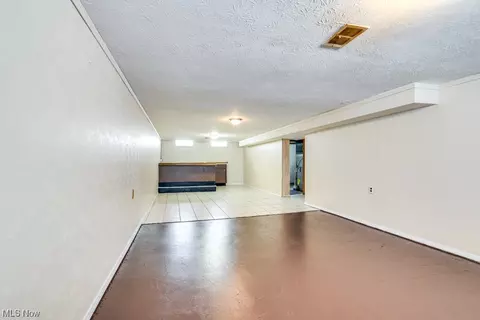 19018 Longview Ave, Maple Heights, OH 44137 photo 23