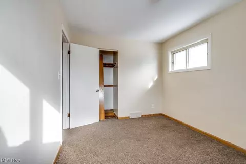 19018 Longview Ave, Maple Heights, OH 44137 photo 20