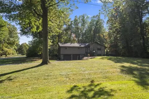 Exterior - 5007 E Viola Ave, Austintown, OH 44515 photo 9 of 11