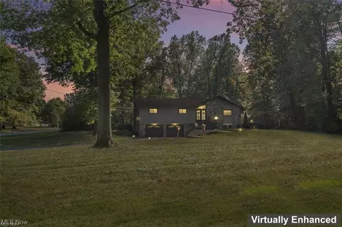 Exterior - 5007 E Viola Ave, Austintown, OH 44515 photo 5 of 11