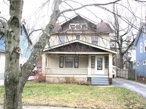 3796 Lowell Rd, Cleveland Heights, OH 44121