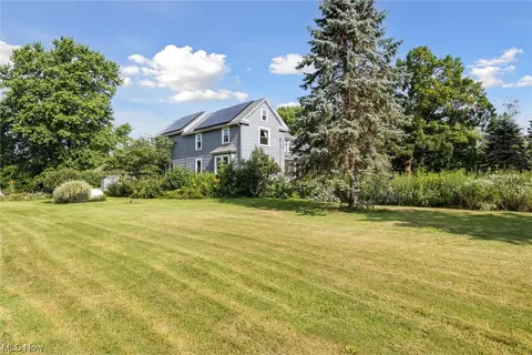 12762 Baird Rd, Oberlin, OH 44074