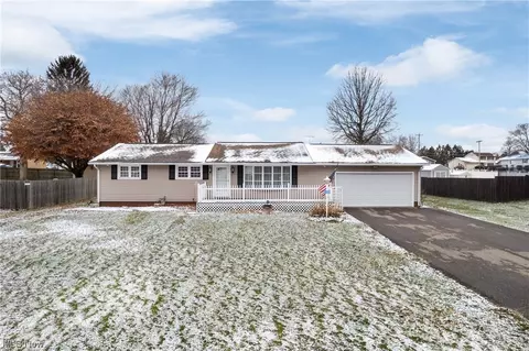 2285 Delaware SW, Canton, OH 44706