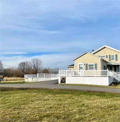 14804 Eby Rd, Creston, OH 44217 photo 3