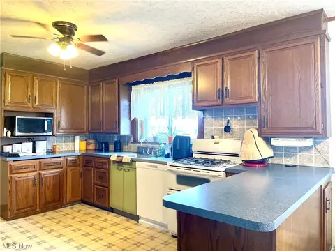 14804 Eby Rd, Creston, OH 44217 photo 8