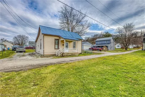 625 Henry St, Cambridge, OH 43725