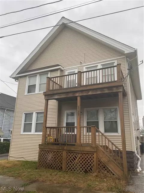 3673 W 48th St, Cleveland, OH 44102