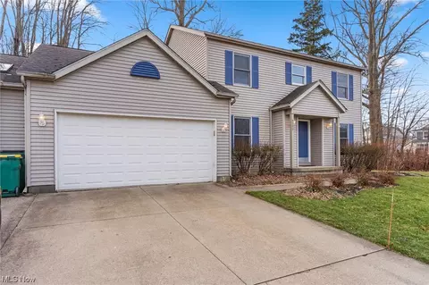 9390 Goodell Ct, Mentor, OH 44060