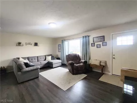 4233 Sabin Dr, Rootstown, OH 44272 photo 8