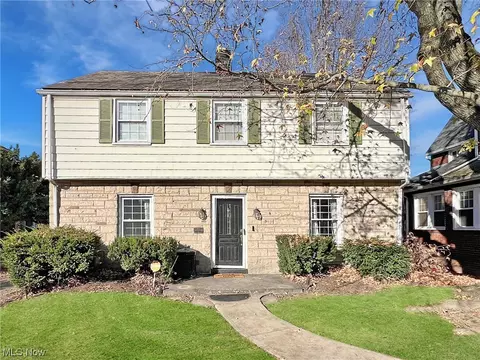 1805 Norton Pl, Steubenville, OH 43952