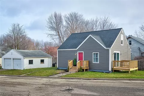327 Mill SW, Canton, OH 44706