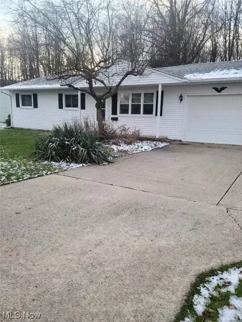 373 Hatton, Andover, OH 44003
