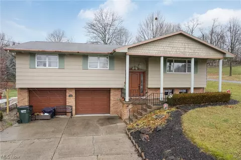 116 Carroll Dr, St. Clairsville, OH 43947