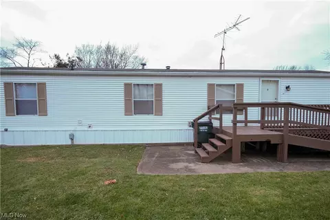 156 Oakwood Dr, Beloit, OH 44609 photo 7