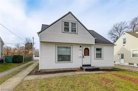 4422 W 185th St, Cleveland, OH 44135