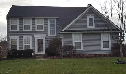 37099 Briggs Cir, North Ridgeville, OH 44039