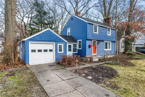 2593 Woodward Rd, Cuyahoga Falls, OH 44221