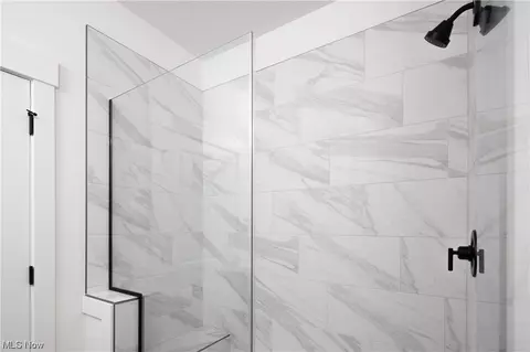 Bath - 9190 Ledge View Ter, Broadview Heights, OH 44147 photo 2 of 5