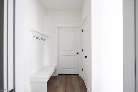 Entry Way - 9190 Ledge View Ter, Broadview Heights, OH 44147 photo 1 of 3