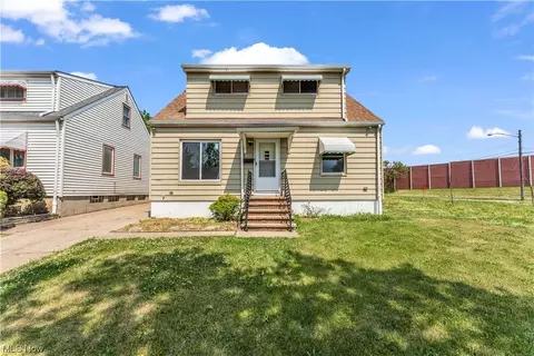 961 E 223rd St, Euclid, OH 44123
