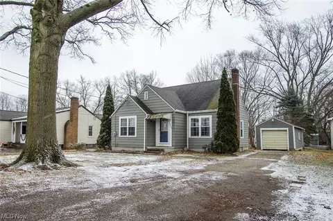 14743 French St, Damascus, OH 44619