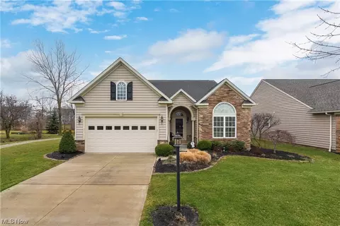 39189 Hawthorne Dr, Avon, OH 44011