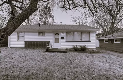 3520 Desoto Ave, Youngstown, OH 44502