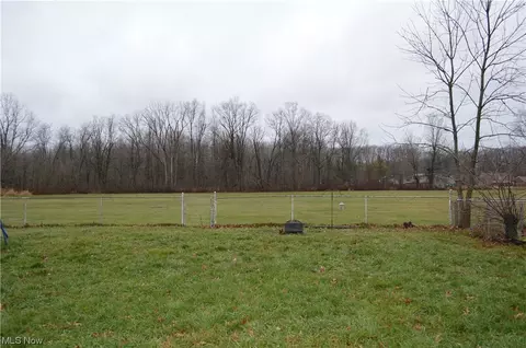 1505 Gladding Ave, Ashtabula, OH 44004 photo 17