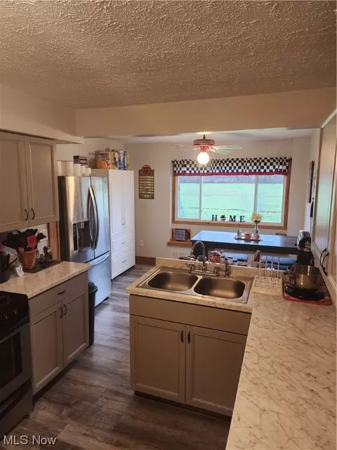 1505 Gladding Ave, Ashtabula, OH 44004 photo 7