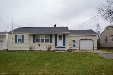 1505 Gladding Ave, Ashtabula, OH 44004