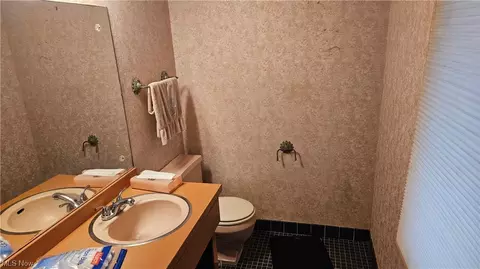2835 Forest, Willoughby Hills, OH 44094 photo 7