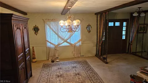 2835 Forest, Willoughby Hills, OH 44094 photo 5