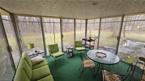 2835 Forest, Willoughby Hills, OH 44094 photo 10