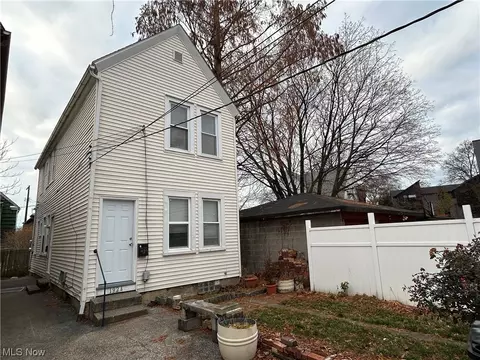 1924 E 123rd #REAR, Cleveland, OH 44106