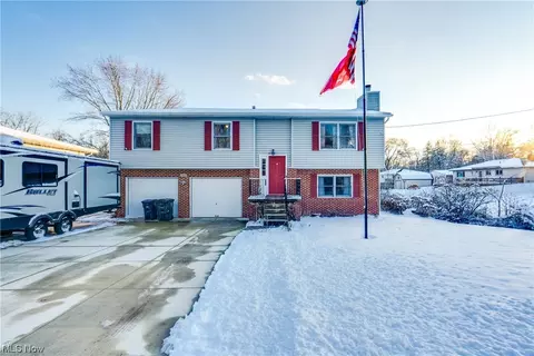 2412 Eastwood Ave, Akron, OH 44305