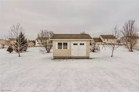 Exterior - 4365 Apple Orch, Rootstown, OH 44272 photo 3 of 3