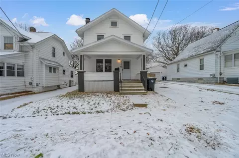 1110 Collinwood Ave, Akron, OH 44310