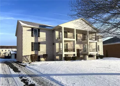 816 Pearson Cir #2, Boardman, OH 44512 photo 37