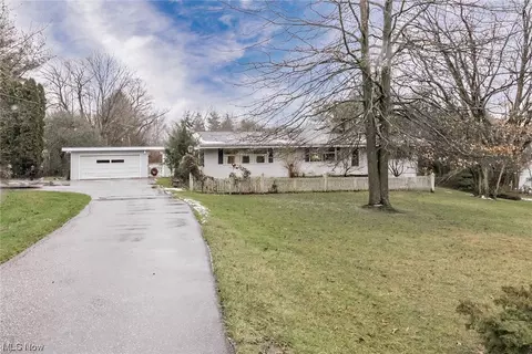 13941 Sweetbriar, Novelty, OH 44072
