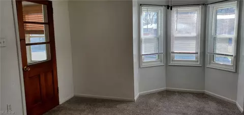 223 Maple St, Kent, OH 44240 photo 3