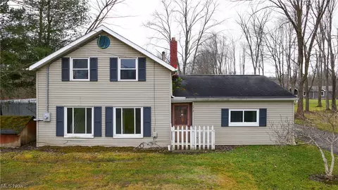 2317 State Route 88, Bristolville, OH 44402