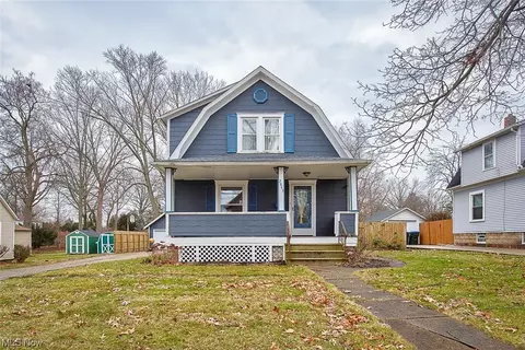 2843 Bailey, Cuyahoga Falls, OH 44221