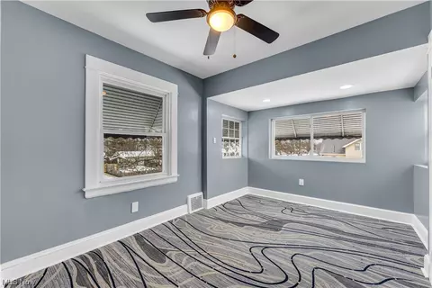 17225 Libby Rd, Maple Heights, OH 44137 photo 19