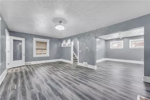 17225 Libby Rd, Maple Heights, OH 44137 photo 17