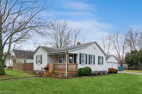 1600 New Mexico Ave, Lorain, OH 44052