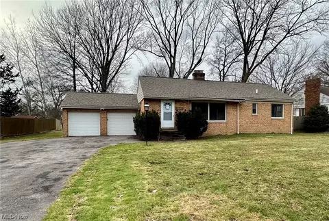 5782 Fitch, North Olmsted, OH 44070
